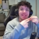 finger emote for Discord