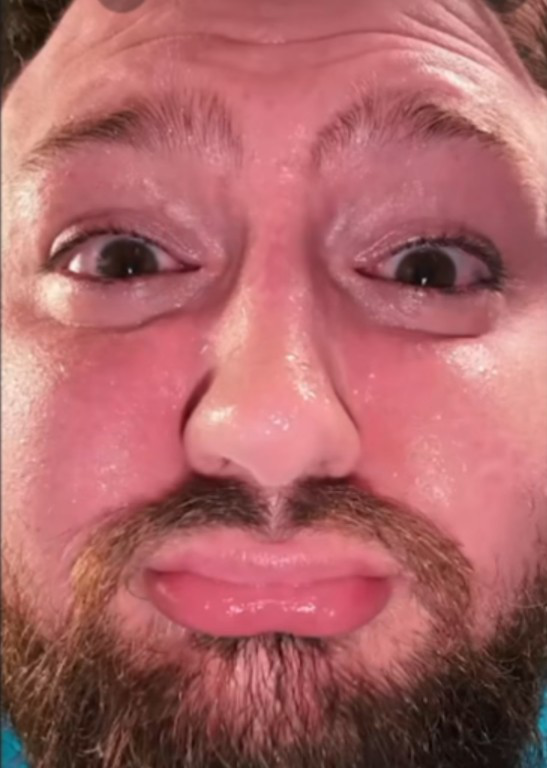 SushiMonstersquid emote for Discord