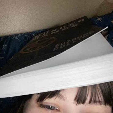 Bookonhead emote for Discord