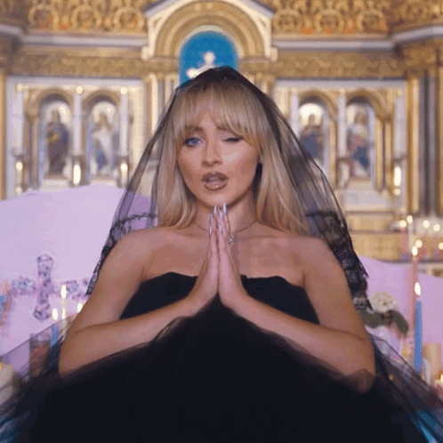 sabrinacarpenter emote for Discord