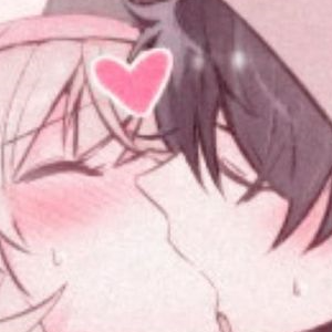 GfAndBfHeartKiss emote for Discord