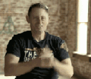 grantpointing emote for Discord