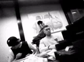 163onmyneck emote for Discord