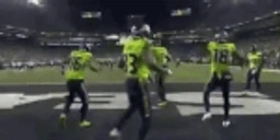 12StoutStreet emote for Discord