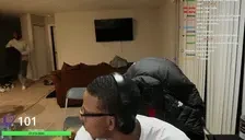 2MoreRetardsGoingViral emote for Discord