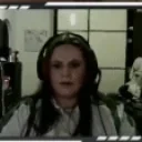 82b35c954b0253518103dfab33058f17 emote for Discord