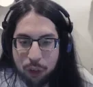 qtpEWW emote for Discord