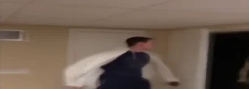 quadlivedinanofficebuil emote for Discord