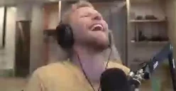 quinLaughingAtFat emote for Discord