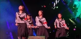 4eversisters emote for Discord