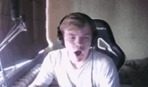 adriExplainingHow emote for Discord