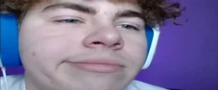 aga emote for Discord