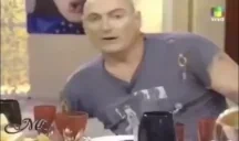 ahoratevoyapegaruntiro emote for Discord