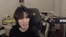 about2cameralag emote for Discord