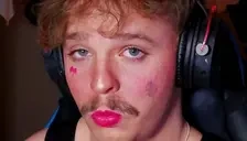 abbeweFlirt emote for Discord