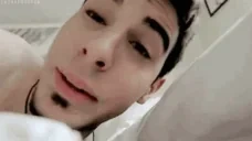 alexbyKiss emote for Discord