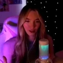 alinkaPhoto emote for Discord