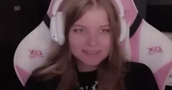 aliceRock emote for Discord