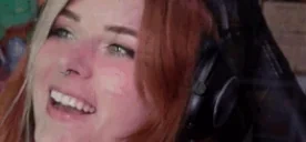 AlluuxVIBE emote for Discord