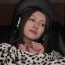 alooniCozyPls emote for Discord