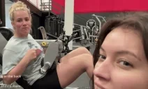 amandaPunch emote for Discord