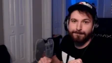 AimSmash emote for Discord