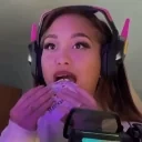 aishakelsyogurt emote for Discord