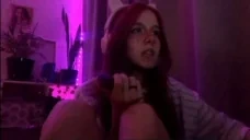 aiseeyouWave emote for Discord