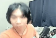 akaHug emote for Discord