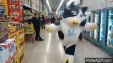 AlpuraCow emote for Discord