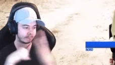 AreePunch emote for Discord