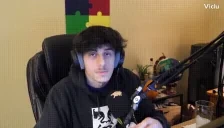 ArrowBlicky animated emote for Discord, Twitch and Slack