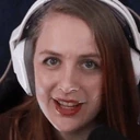 ariannaWink emote for Discord