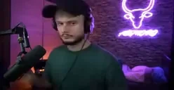 astoRobot emote for Discord