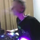 amadiHeadBang emote for Discord