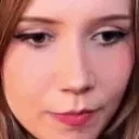 apolFrown emote for Discord