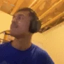 aqueeferLOOKINGATYOU emote for Discord