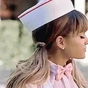 ArianaComeon emote for Discord