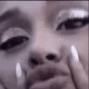 ariSmooch emote for Discord