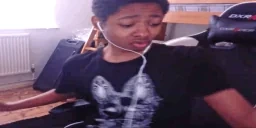 axoPls emote for Discord