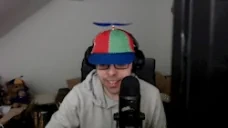 aufpassen emote for Discord