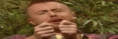 Average2KMMRChatter emote for Discord