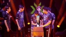 awkward emote for Discord