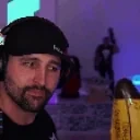 bKiss emote for Discord