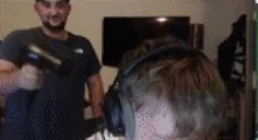 BludGettingAttackedByAHairdryer emote for Discord