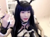 cfeed7dffe736d62 emote for Discord