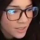 cinnaLooking emote for Discord