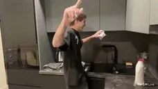 cjdance777 emote for Discord