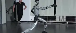 clanker emote for Discord