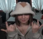 claireoRock1 emote for Discord